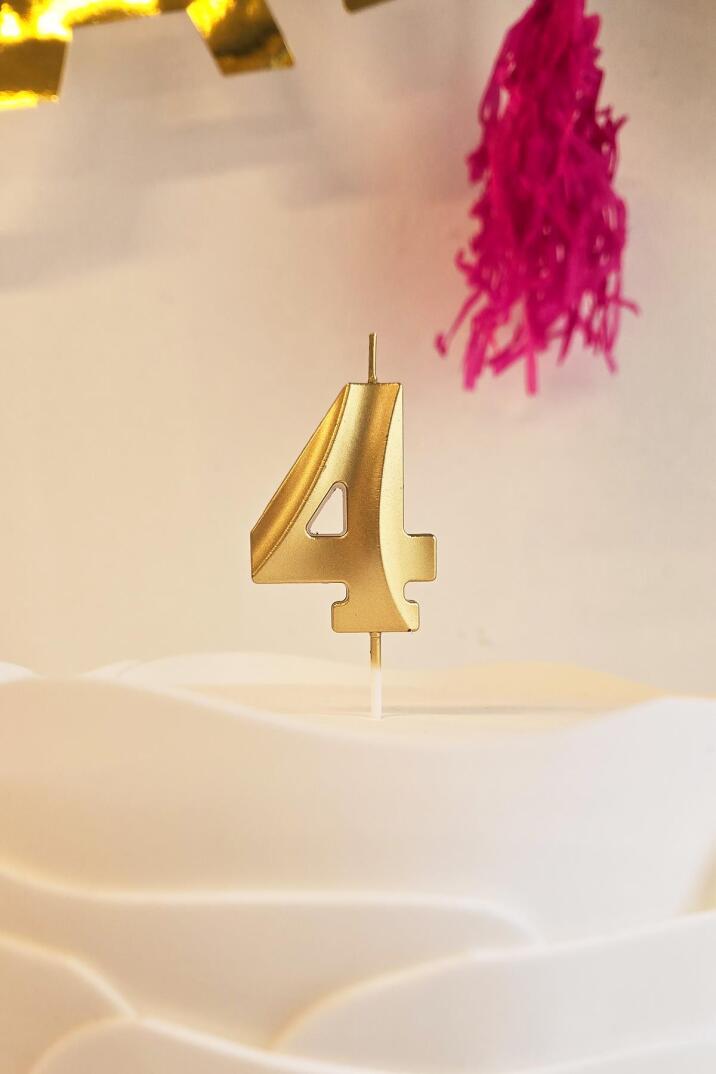 4 Yaş Gold Mum Rakam Pasta Mumu Yaş Mum Gold Renk - 1