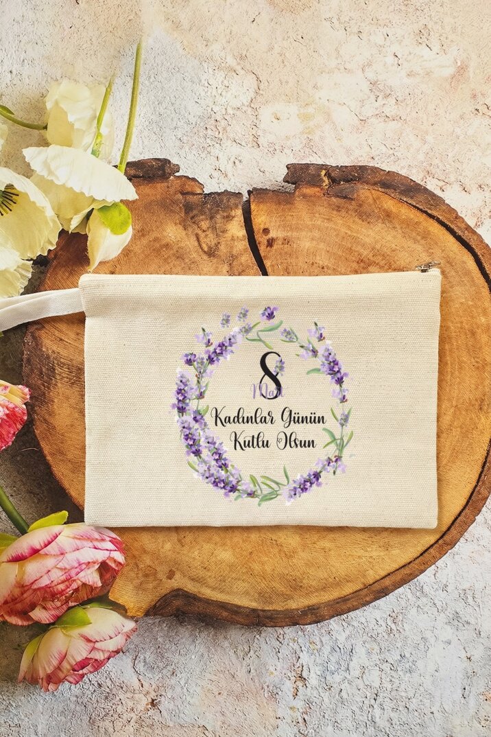 8 Mart Hediyesi Lavanta Çiçekleri Desen Makyaj Çantası Clutch Çanta 15x21cm - 1