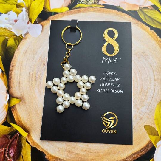 8 Mart Kadınlar Günü Siyah Gold Kartlı Yıldız Şeklinde Anahtarlık Hediyelik - 4