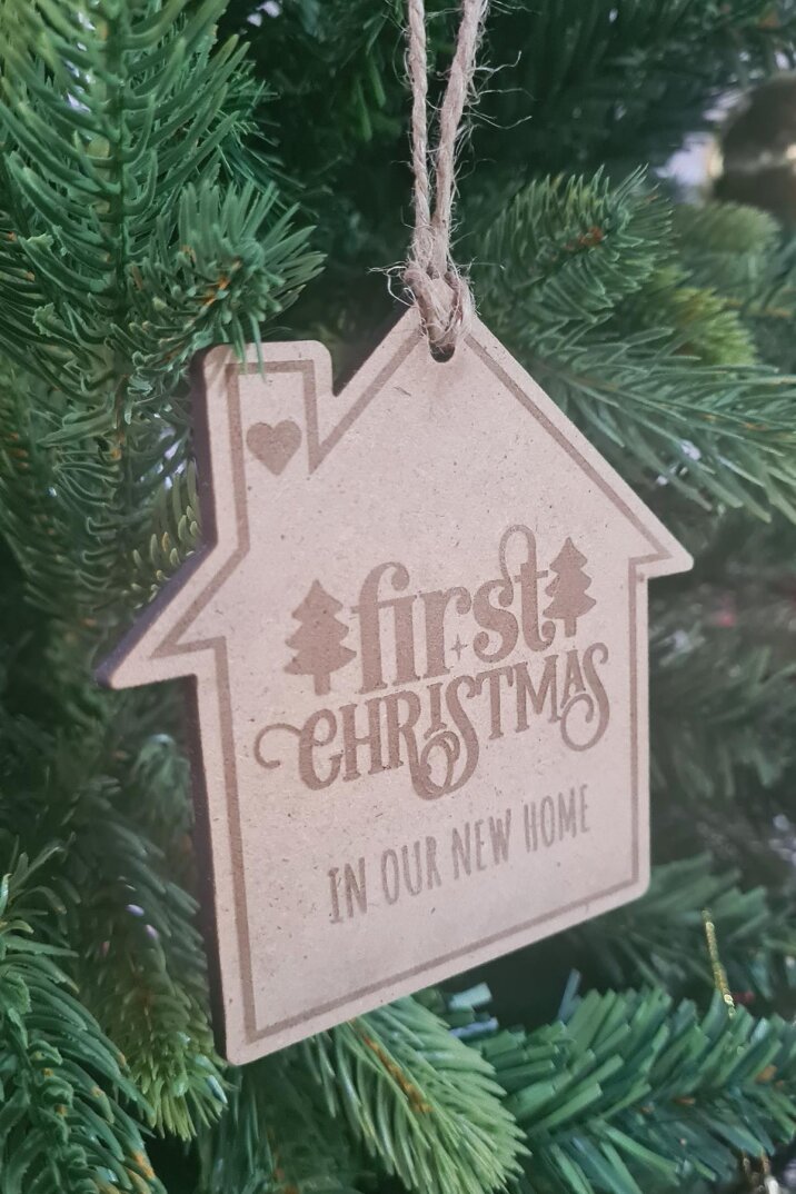 Ahşap Yılbaşı Ağacı Süsü First Christmas In Our New Home Yazılı Ağaç Süsü - 3