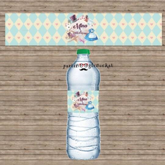 Alice In Wonderland Konsept Su Şişesi Etiketi