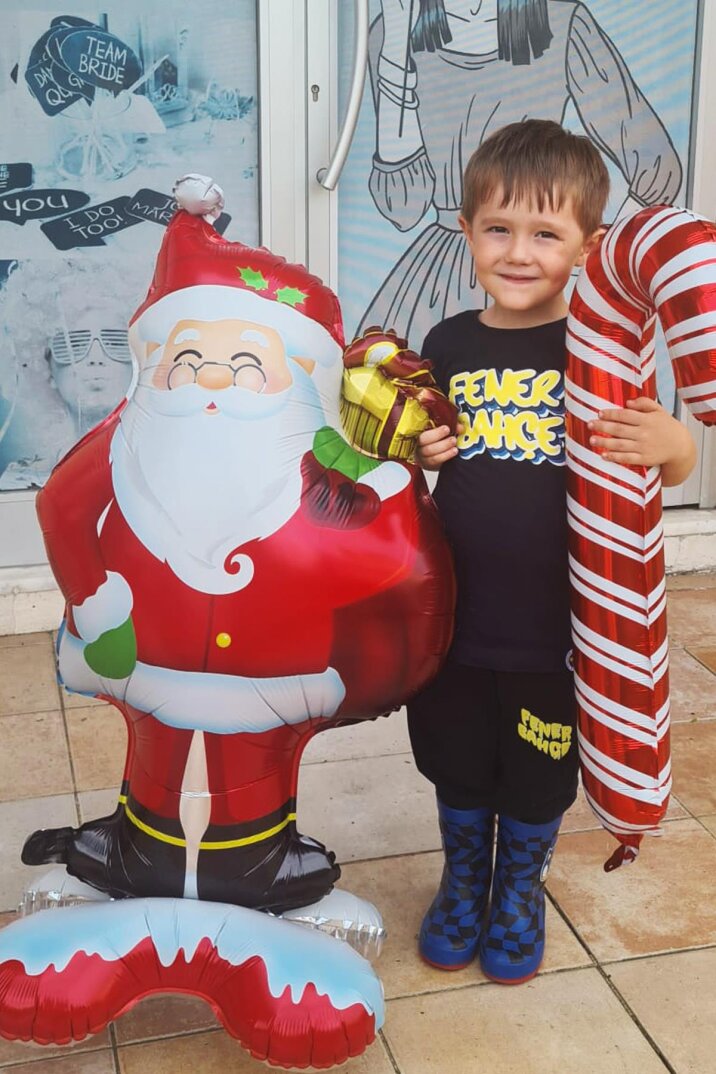 Ayaklı Noel Baba Balonu Büyük Boy Yılbaşı Süsleri Noel Baba Şekilli Balon - 3