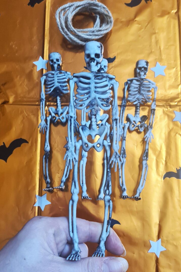 Cadılar Bayramı İskelet Figür Süsler İpli Halloween Süsleri 4lü İskelet Figürler 14cm - 4
