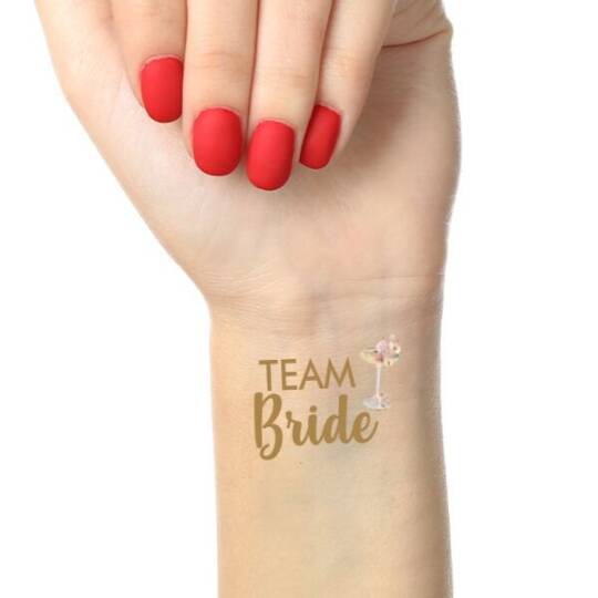Çiçekli Gold Team Bride Kadeh  Konsept Geçici Dövme