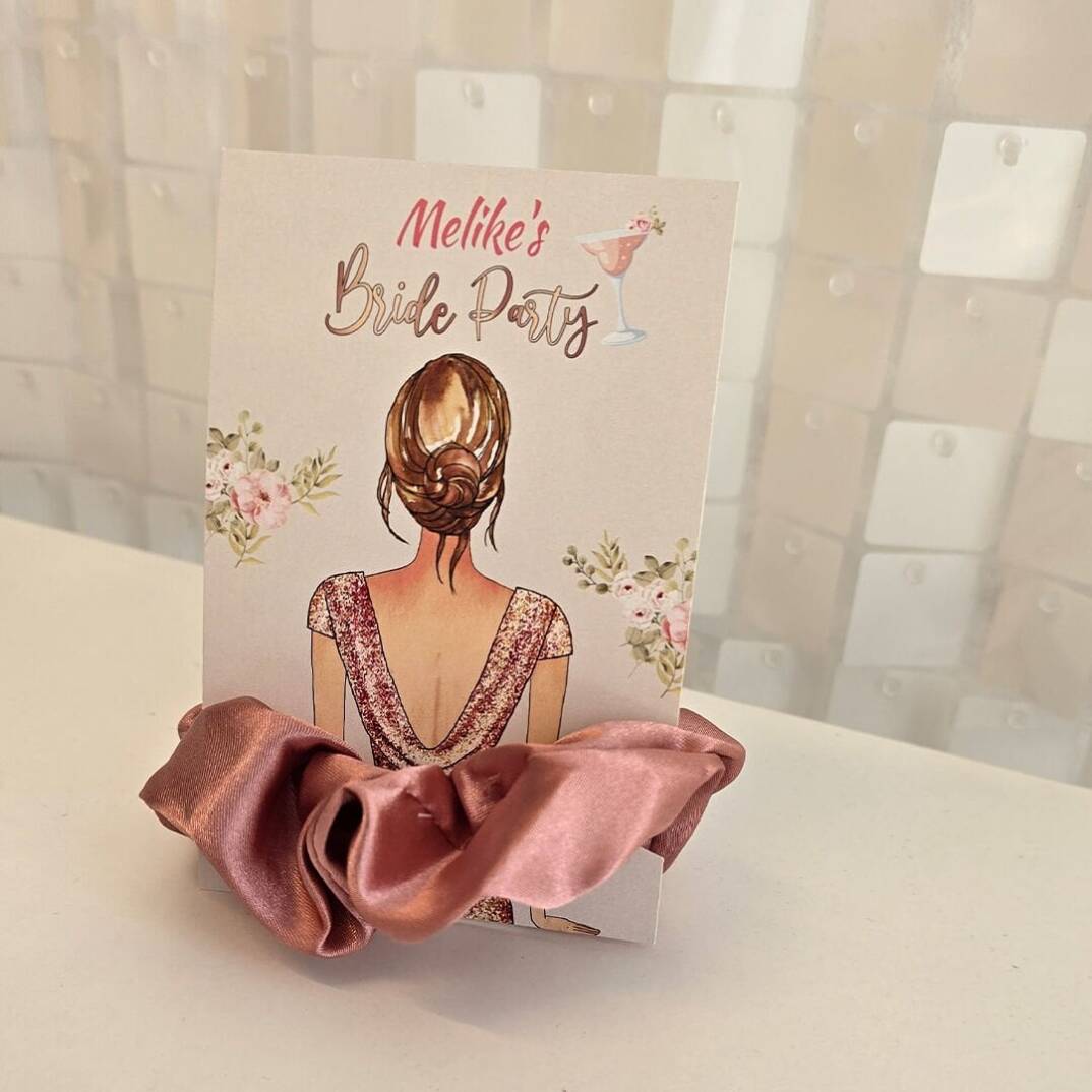 Çiçekli Rose Gold Konsept Kız Hediyelik Saten Toka - 2