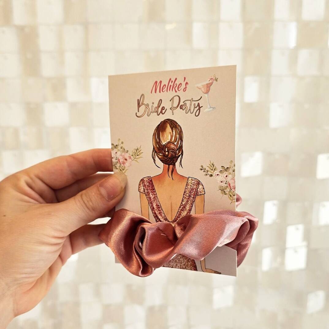 Çiçekli Rose Gold Konsept Kız Hediyelik Saten Toka - 3