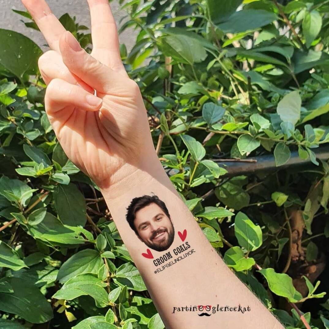 Damat Fotoğraflı Geçici Dövme - 1