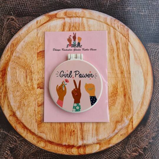 Girl Power Hediyelik Ayna Kadınlar Günü Hediyesi Logo Baskılı - 1
