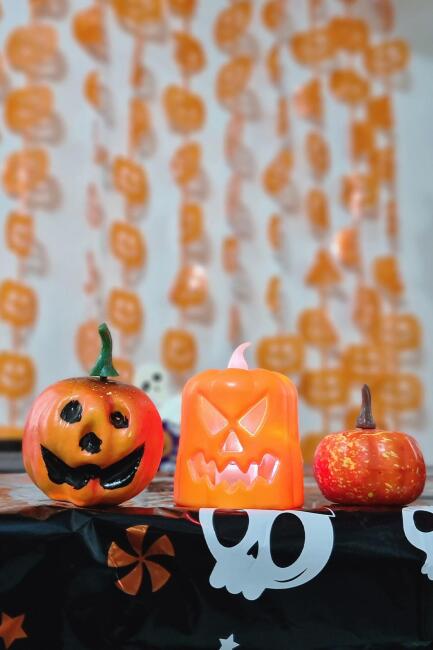 Halloween 3 lü Bal Kabağı Süs Seti Işıklı Balkabağı Mum Gülen Balkabağı Figür ve Küçük Balkabağı Figür - 1