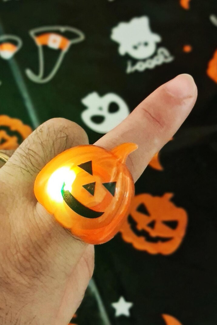 Halloween Işıklı Yüzük Bal Kabağı Şeklinde Işıklı Cadılar Bayramı Yüzüğü - 5