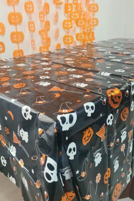 Halloween Masası Örtüsü Cadılar Bayramı Desenli Masa Örtüsü Büyük Boy 135x180cm - 1