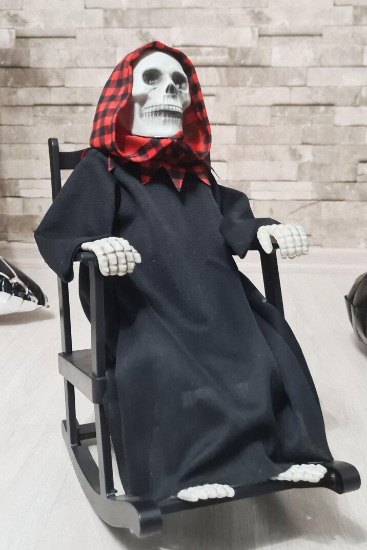 Halloween Sesli Hareketli Sallanan Sandalyede İskelet Cadılar Bayramı Hareketli Süs - 1