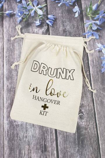 Hangover Kit Kesesi - 10 Adet - Drunk In Love,Altın Varak Baskılı - 1