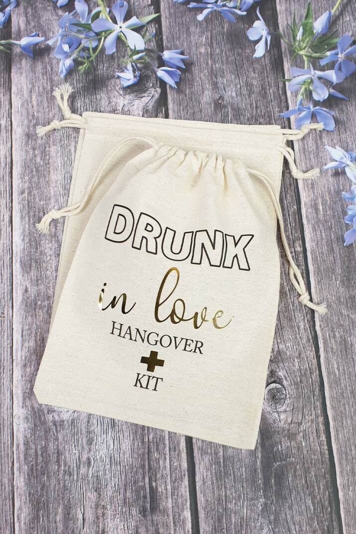 Hangover Kit Kesesi - 10 Adet - Drunk In Love,Altın Varak Baskılı - 1