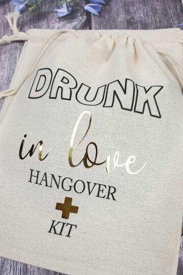 Hangover Kit Kesesi - 10 Adet - Drunk In Love,Altın Varak Baskılı - 2