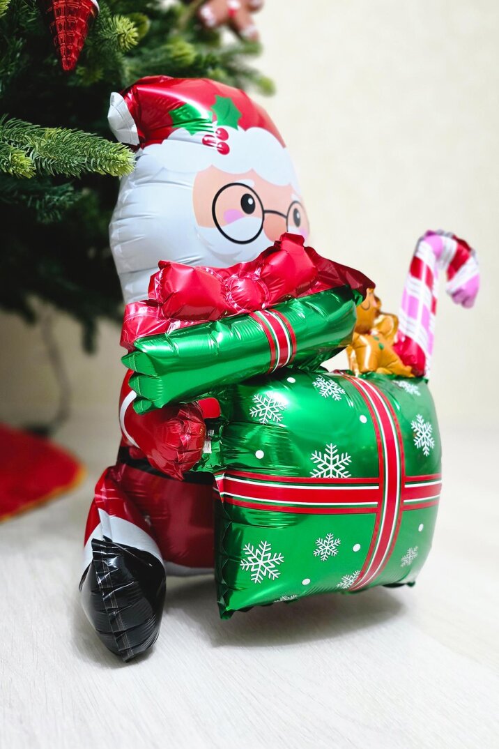 Hediye Paketi Tutan Noel Baba Folyo balon Oturan Noel Baba Yılbaşı Balonu - 3