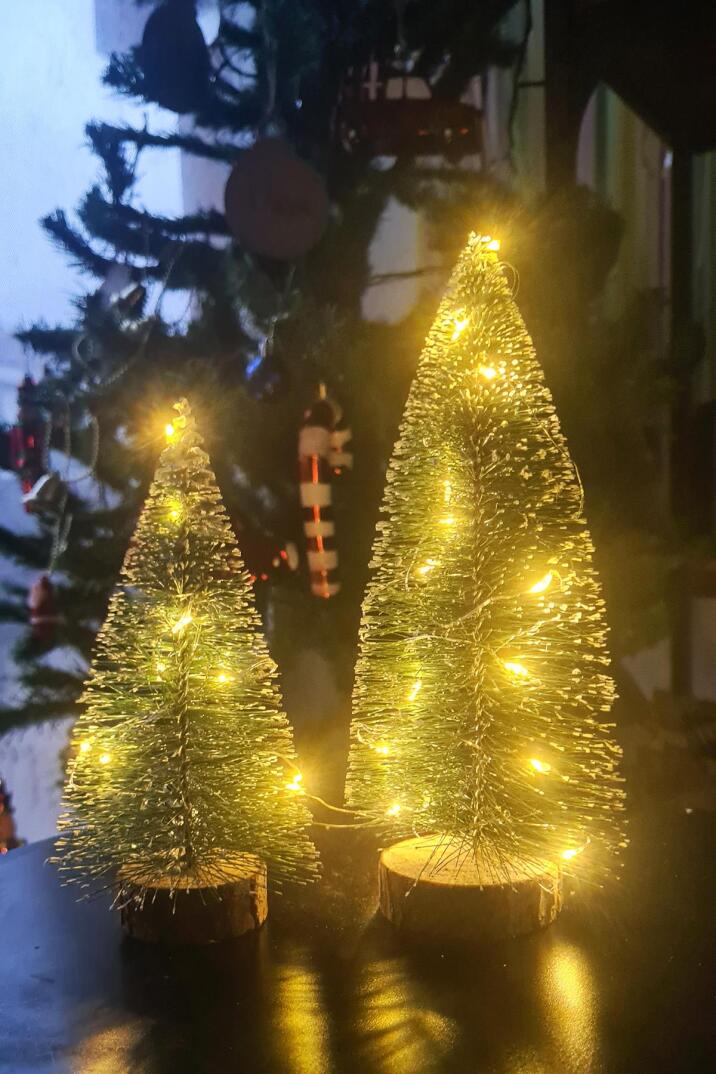 Işıklı Büyük 2li Masa Üstü Yılbaşı Ağacı Seti 2 Ad -15 ve 20cm - 1