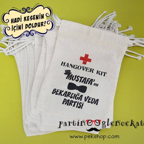İsme Özel Baskılı Papyon Detaylı Hangover Kit Kesesi - 1