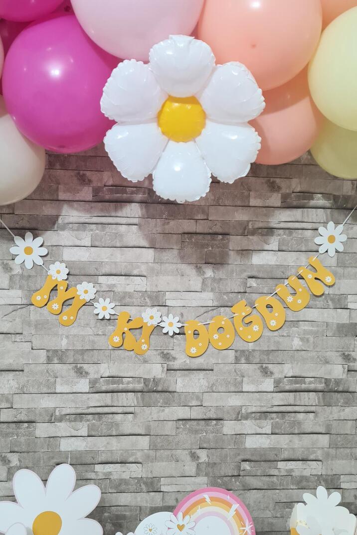 İyi Ki Doğdun Papatya Tema Banner Papatya Konsept Duvar Süsü - 1