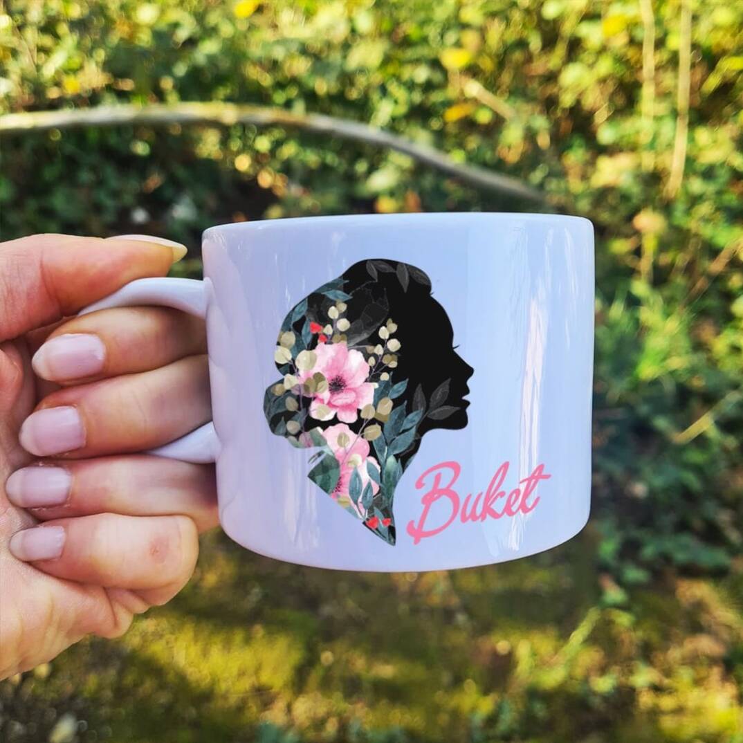 Kadın Silüeti Çiçekli Şirket Logolu 8 Mart Kadınlar Günü Hediyesi Fincan - 1