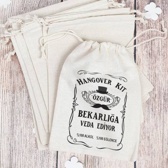 Kişiye Özel Bıyık Detaylı Hangover Kit Kesesi - 1