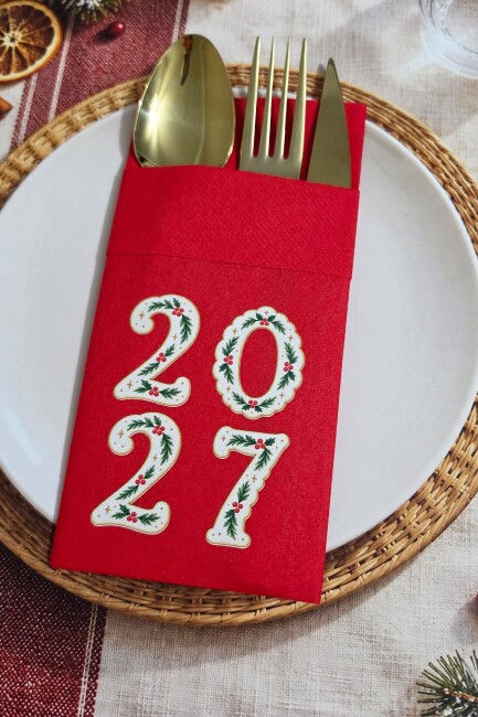 Kumaş Dokulu Kırmızı Yeşil Yaprak Detaylı 2027 Baskılı Yılbaşı Peçetesi – 6’lı Paket