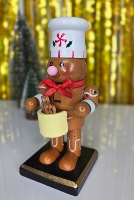 Kurabiye Adam Fındıkkıran Masa Üstü Süs Obje Aşçı Kurabiye Adam ve Kurabiyeleri Yılbaşı Masa Süsü 16cm - 2
