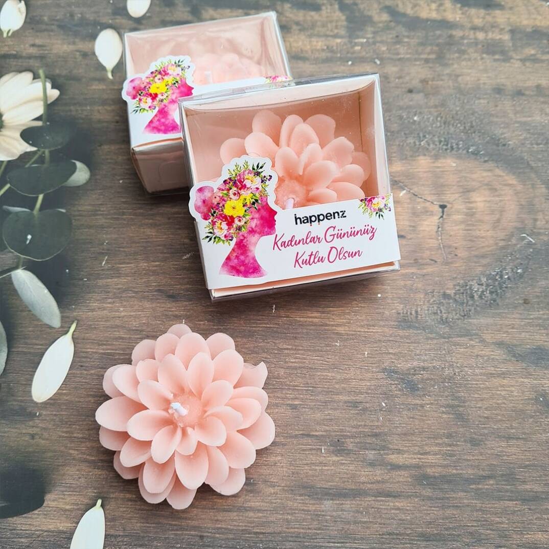 Lotus Mum Özel Kesim Kutulu Pembe Renk Kadınlar Günü Hediyesi - 2