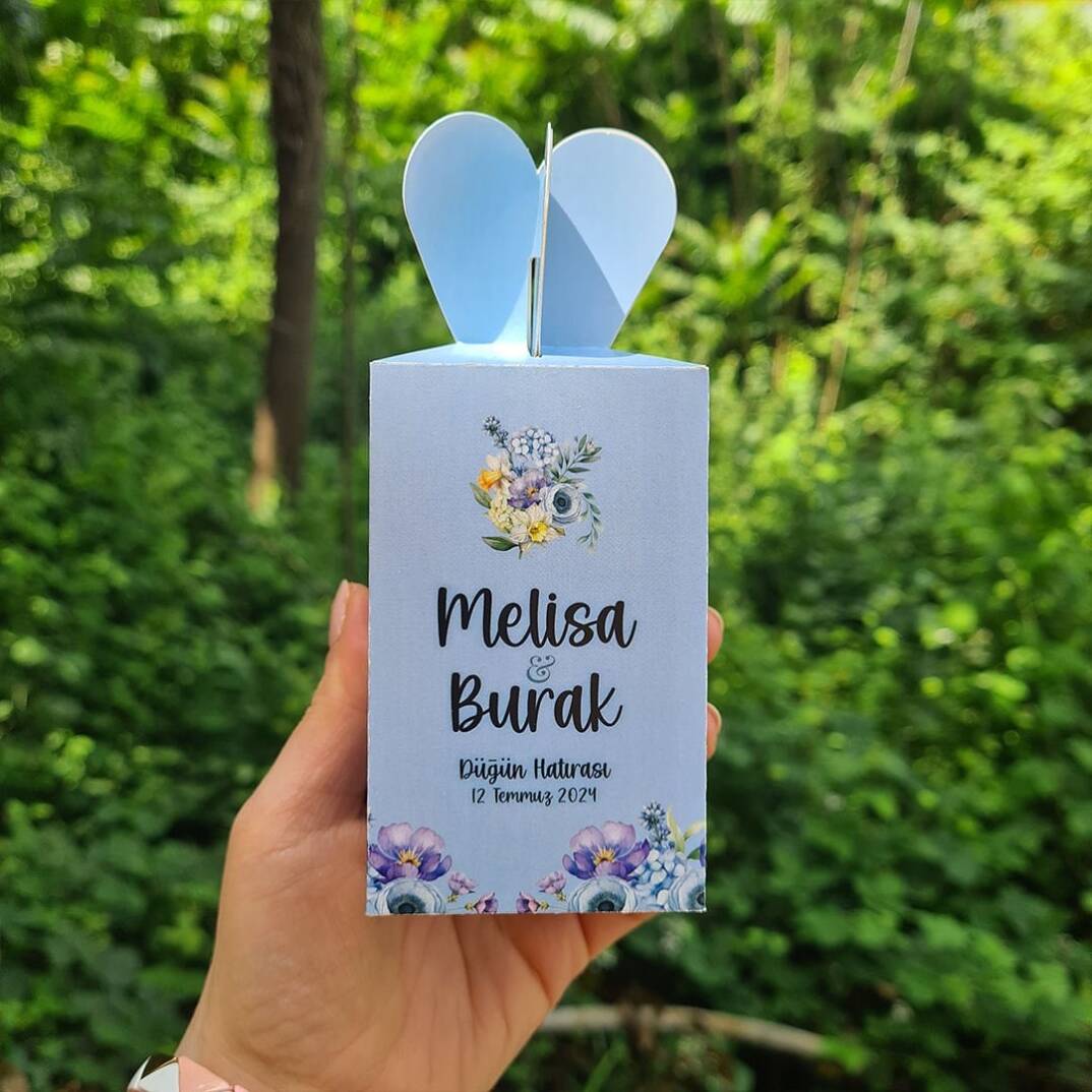 Mavi - Lila Çiçekler Yapay Çiçek Süslemeli Konsept Mum Hediyelik - 3