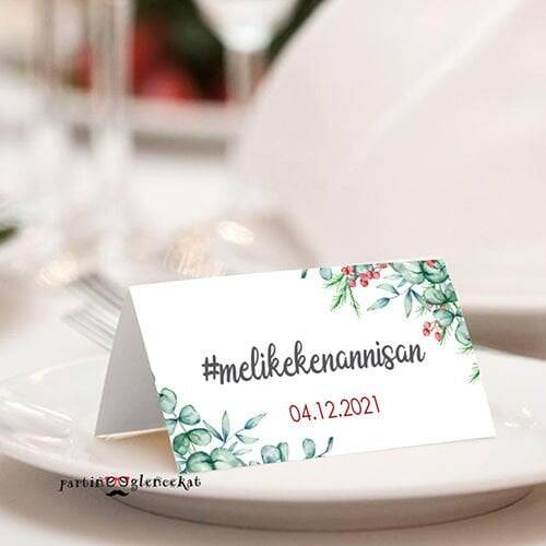 Okaliptus Kırmızı Çiçekler Konsept Hashtag / Masa Üstü İsim Kartları - 1