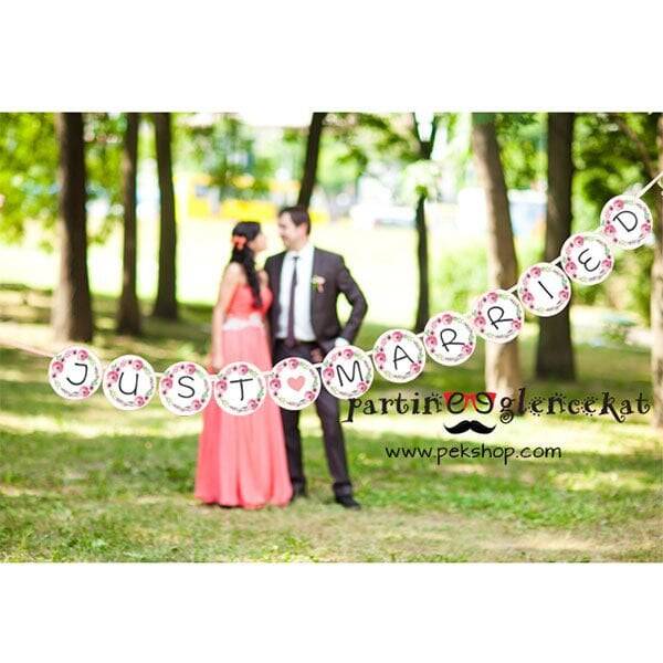 Pembe Çiçekler Konsept Gelin - Damat Banner - 1