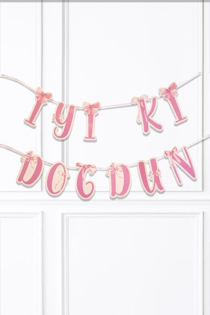 Pembe Fiyonk İyi Ki Doğdun Banner Doğum Günü Süsü - 1