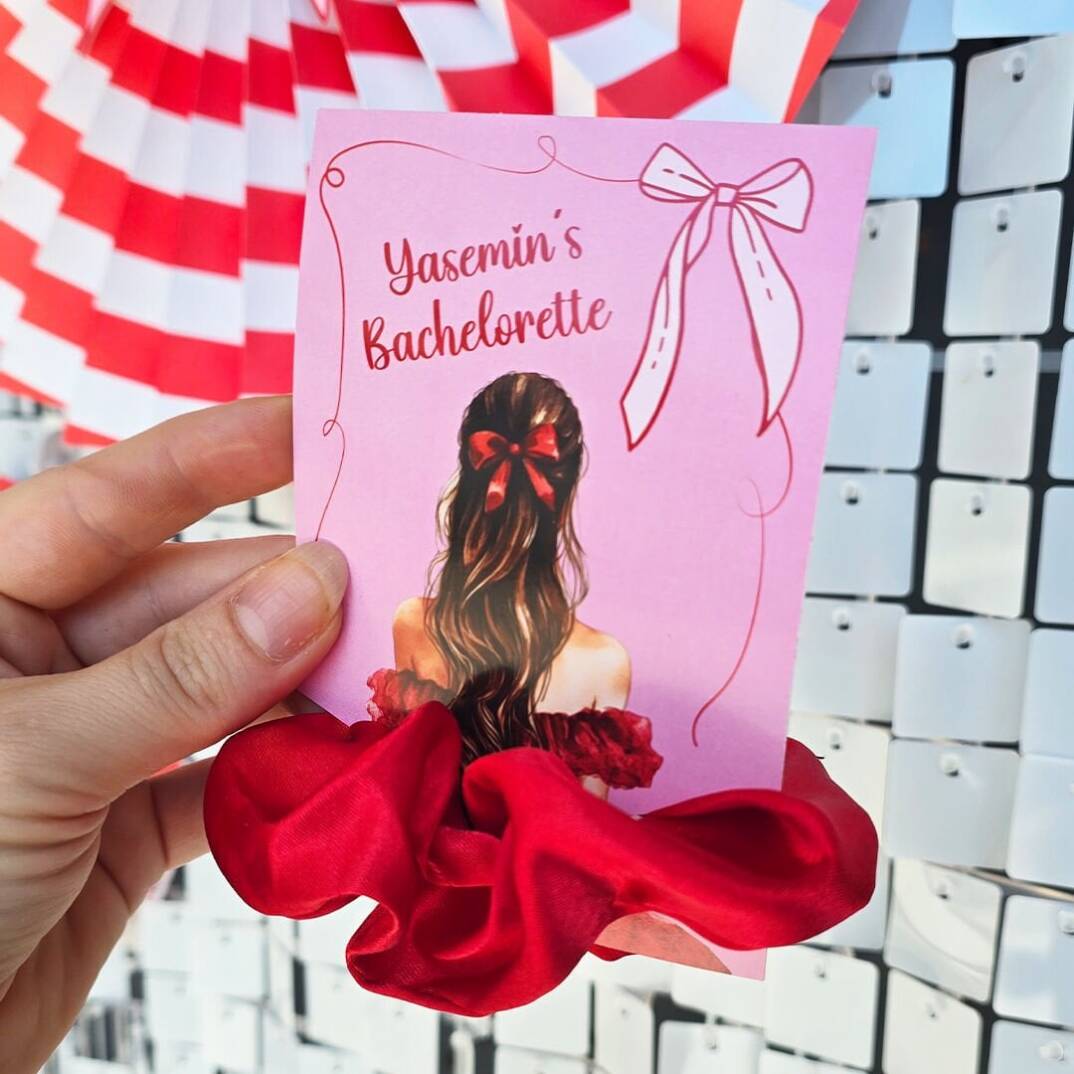Pembe Kırmızı Fiyonk Kız Konsept Hediyelik Saten Toka - 3