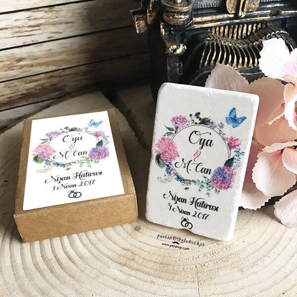 Romantik Çiçek Konsept Baskılı Taş Magnet - 1