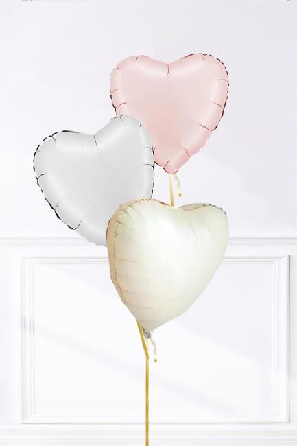 Saten ve Retro Renkler Kalp Balon Demeti 3'lü Pastel Saten Beyaz Pembe Retro Krem Kalp - 1