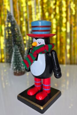 Sevimli Penguen Fındıkkıran Masa Üstü Süs Obje Atkılı Penguen Yılbaşı Masa Süsü 16cm - 3
