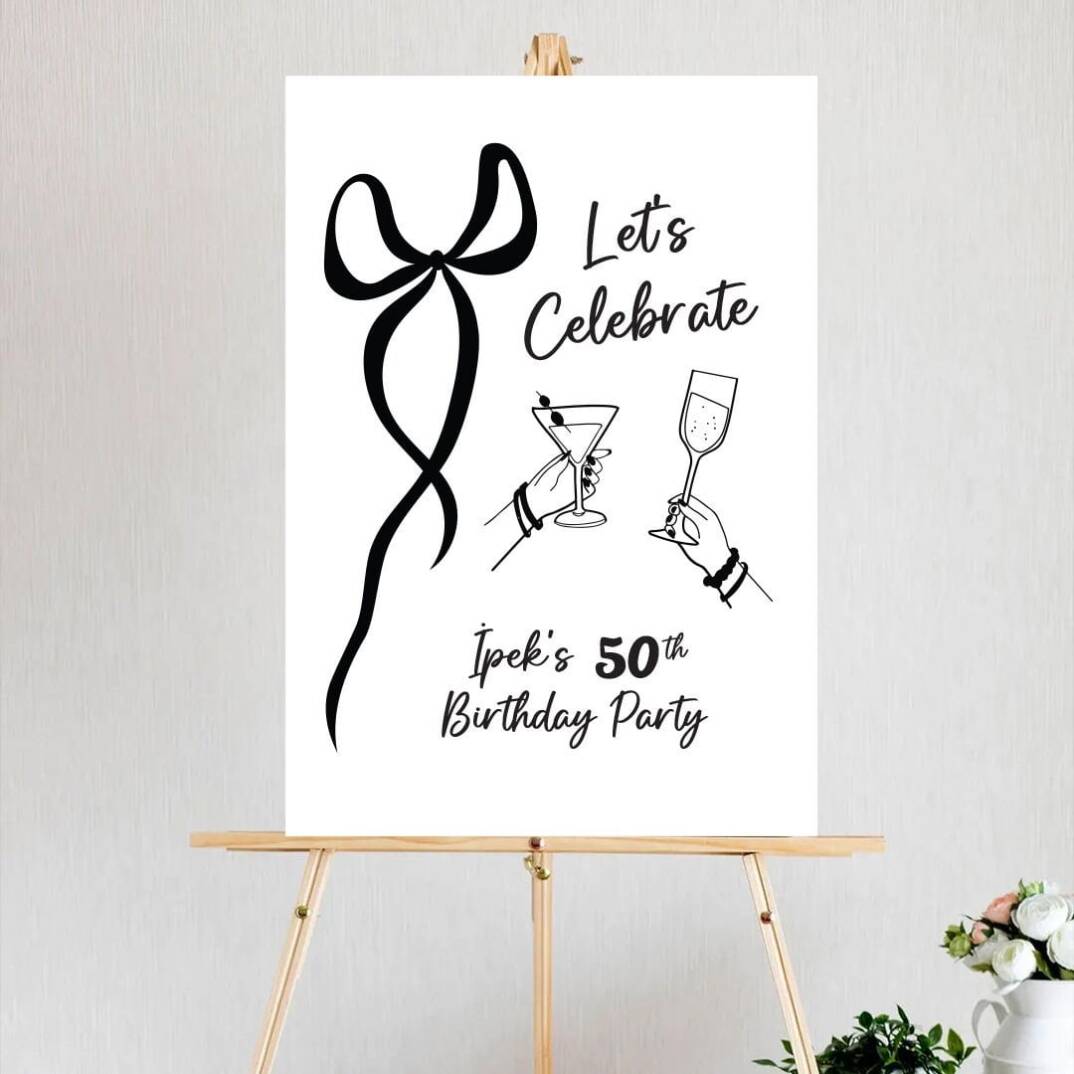 Siyah Zarif Fiyonk Let's Celebrate Konsept Doğum Günü Panosu - 1