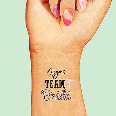 Kişiye Özel Team Bride Pembe Glitter Çiçekli Bride Dövme  