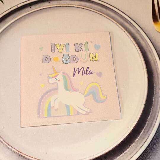 Unicorn Konsept Dokulu Pembe İsme Özel Kare Peçete
