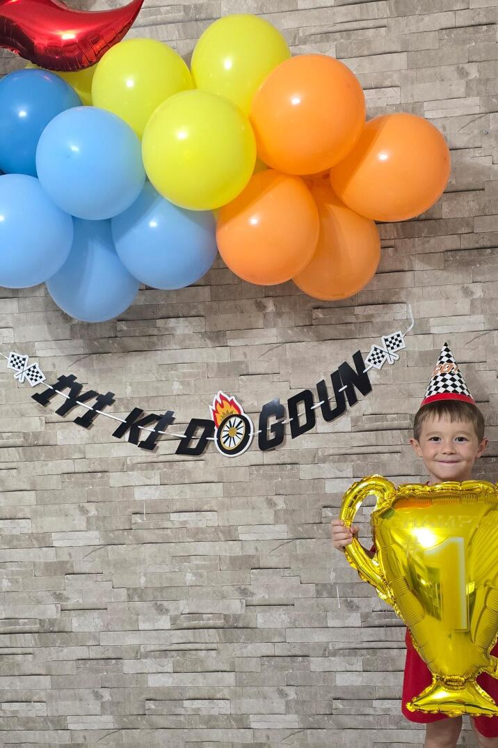 Yarış Araba Tema Doğum Günü İyi Ki Doğdun Banner Kalın Kart Uzun Banner  - 3