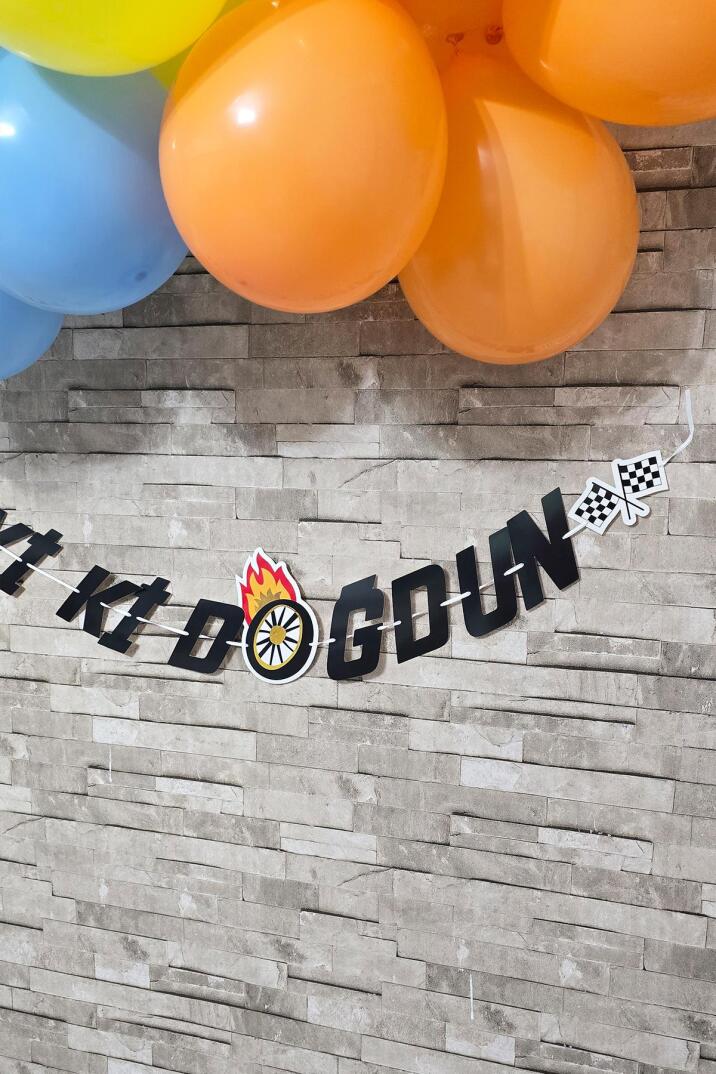 Yarış Araba Tema Doğum Günü İyi Ki Doğdun Banner Kalın Kart Uzun Banner  - 5