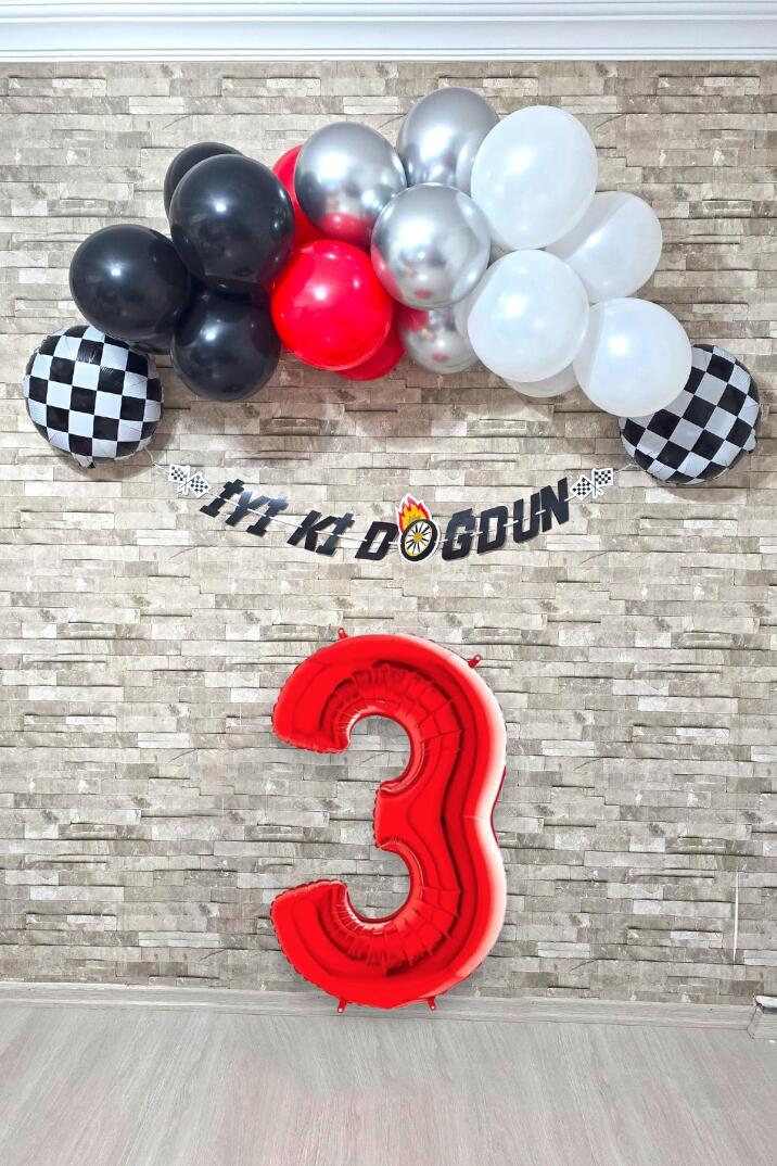 Yarış Temalı Doğum Günü Parti Seti 100cm Yaş Balonlu Bannerlı Doğum Günü Süsleme Seti - 5
