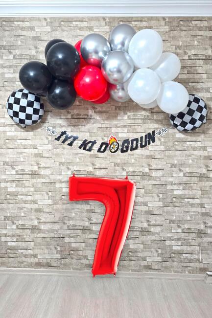 Yarış Temalı Doğum Günü Parti Seti 100cm Yaş Balonlu Bannerlı Doğum Günü Süsleme Seti - 8