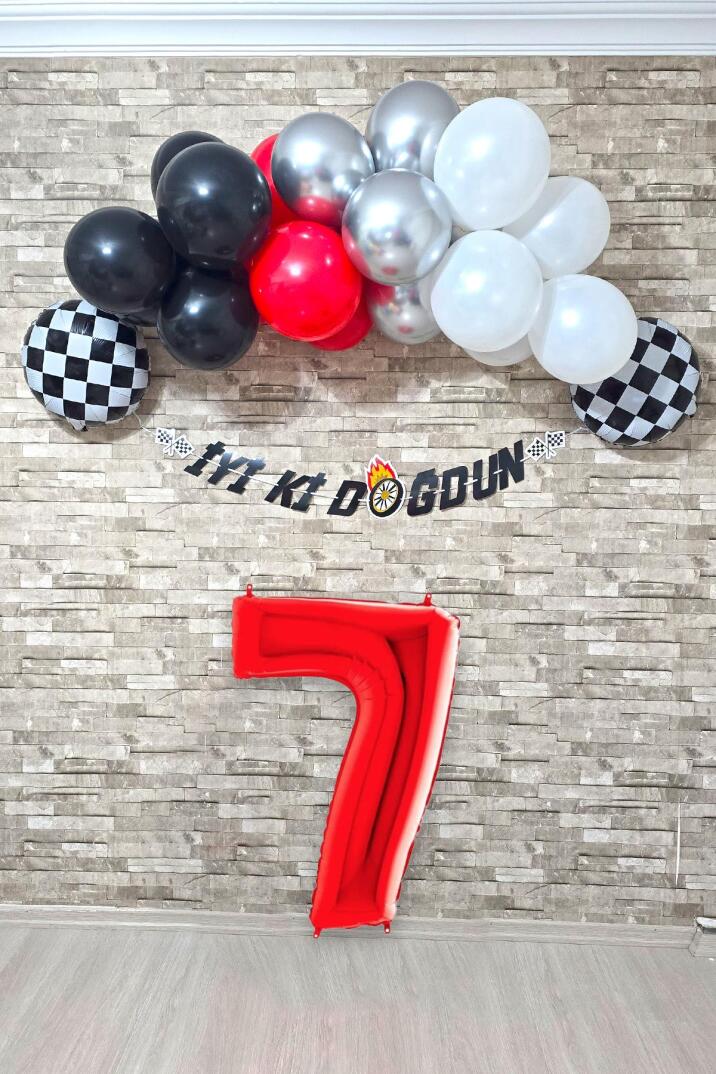 Yarış Temalı Doğum Günü Parti Seti 100cm Yaş Balonlu Bannerlı Doğum Günü Süsleme Seti - 8