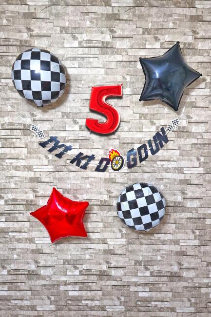 Yarış Temalı Doğum Günü Parti Seti Yaş Balonlu Bannerlı Doğum Günü Süsleme Seti - 5