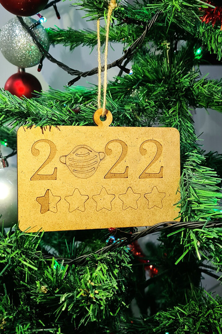 Yılbaşı Ağacı Süsü 2022 Maske Virüs Çizimli - 1
