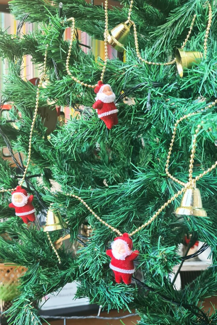 Yılbaşı Çam Ağacı Süsü Zincir Süs Noel Babalı Yılbaşı Çanları 150 cm - 2