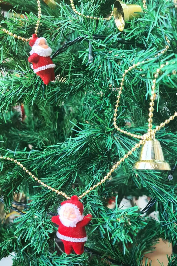 Yılbaşı Çam Ağacı Süsü Zincir Süs Noel Babalı Yılbaşı Çanları 150 cm - 3