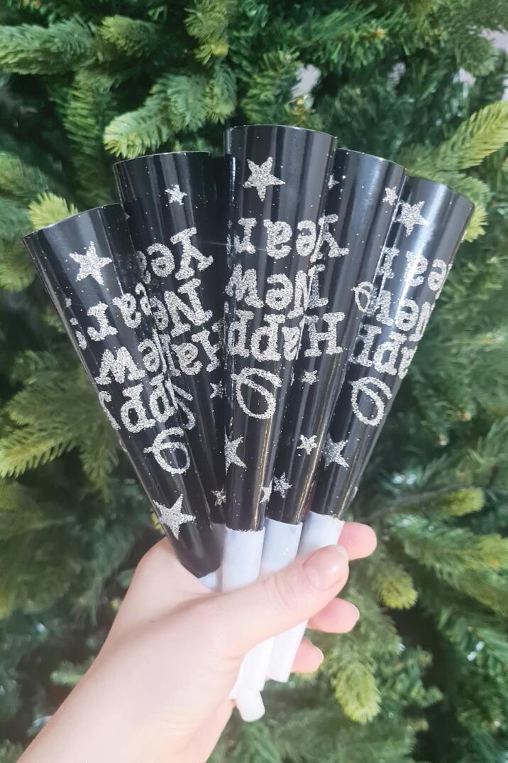 Yılbaşı Düdükleri Gümüş Lüks Happy New Year Yazılı Gümüş Simli Uzun Yüksek Sesli Vuvuzela 6'lı - 1